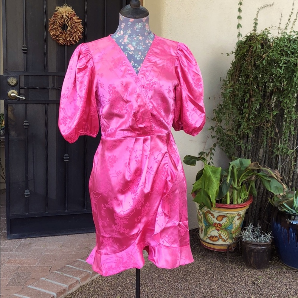 Pink Puff ShortSleeve Floral Print Wrapstyle Dress
